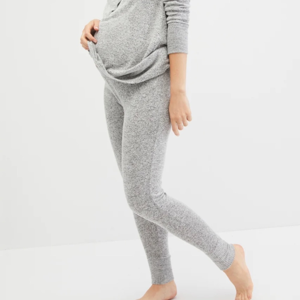 Cuffed Hacci Maternity Sleep Pants - Picture 7 of 10